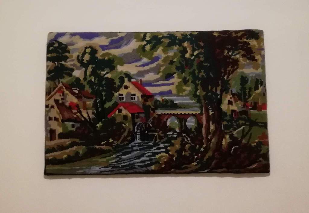 نسج حلم ملموس..