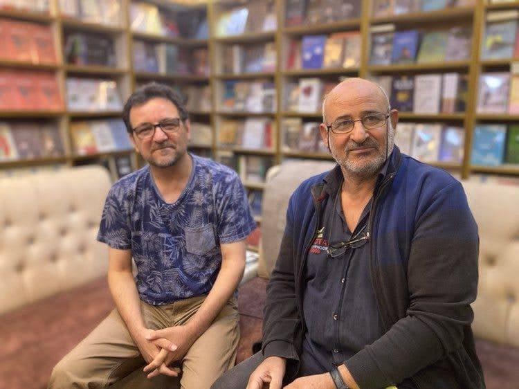 في مطعم “ركبة&nbsp;التنين”..